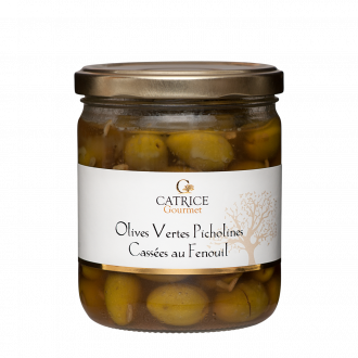 Picholines (green olives) with fennel